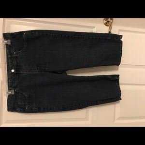 Blue jean capris